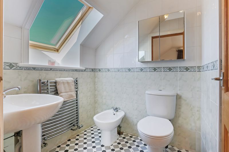 Queen Street Renfrew